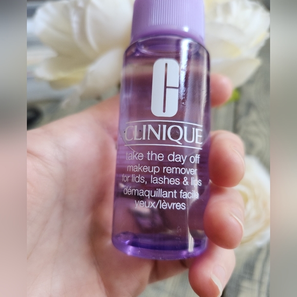 Clinique take the day off makeup remover & oil - Picture 7 of 7